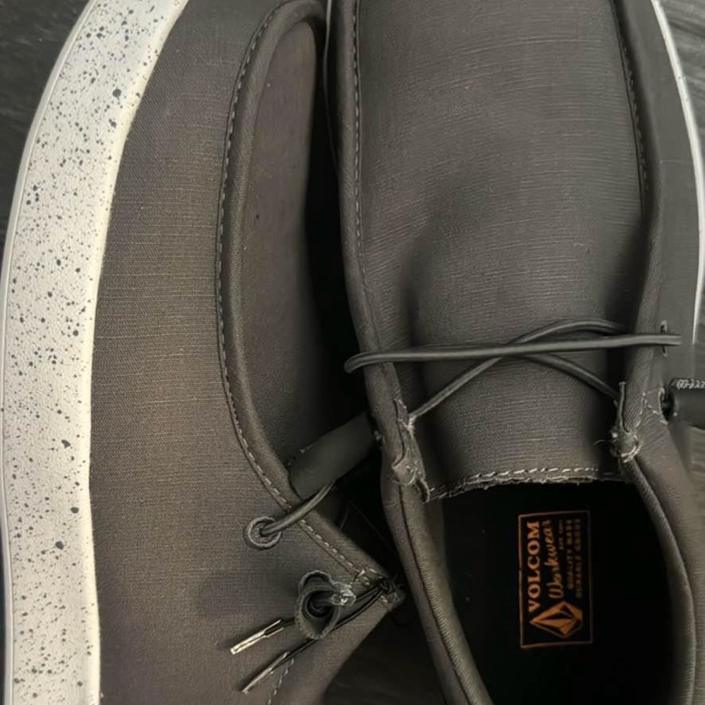 Volcom Gray Loafers Slip-Ons